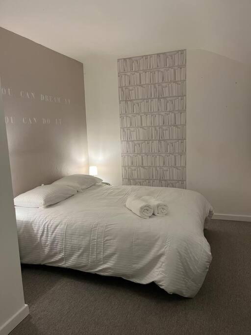 Les Sables-dʼOlonne Plein Centre Maison Appartement 100 M De La Plage 150 M Du Port מראה חיצוני תמונה