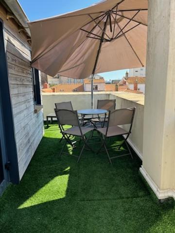 Les Sables-dʼOlonne Plein Centre Maison Appartement 100 M De La Plage 150 M Du Port מראה חיצוני תמונה